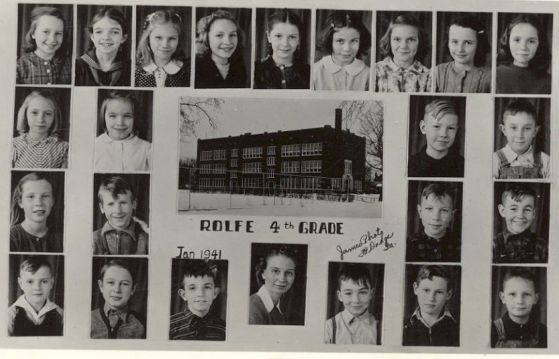 12760-073-1941-01-rolfe-4th-grade.jpg