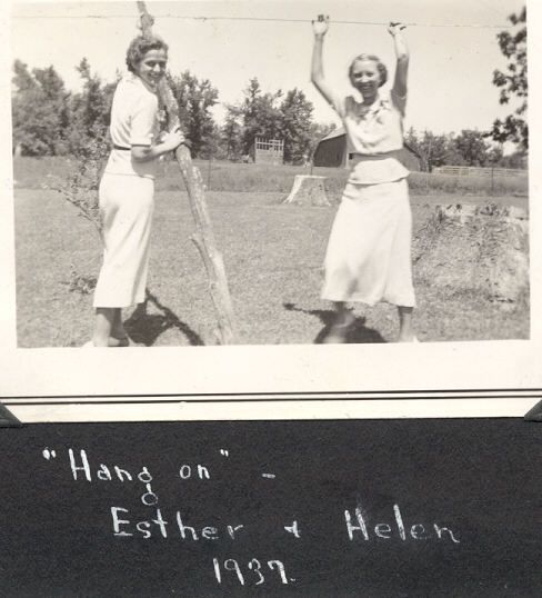 12760-018-1937-esther-helen